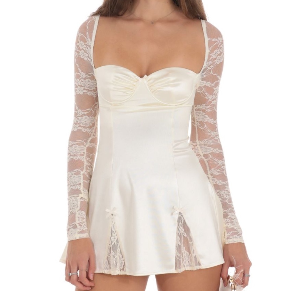 LUCY IN THE SKY Satin Lace A-line Dress in Cream SIZE S
